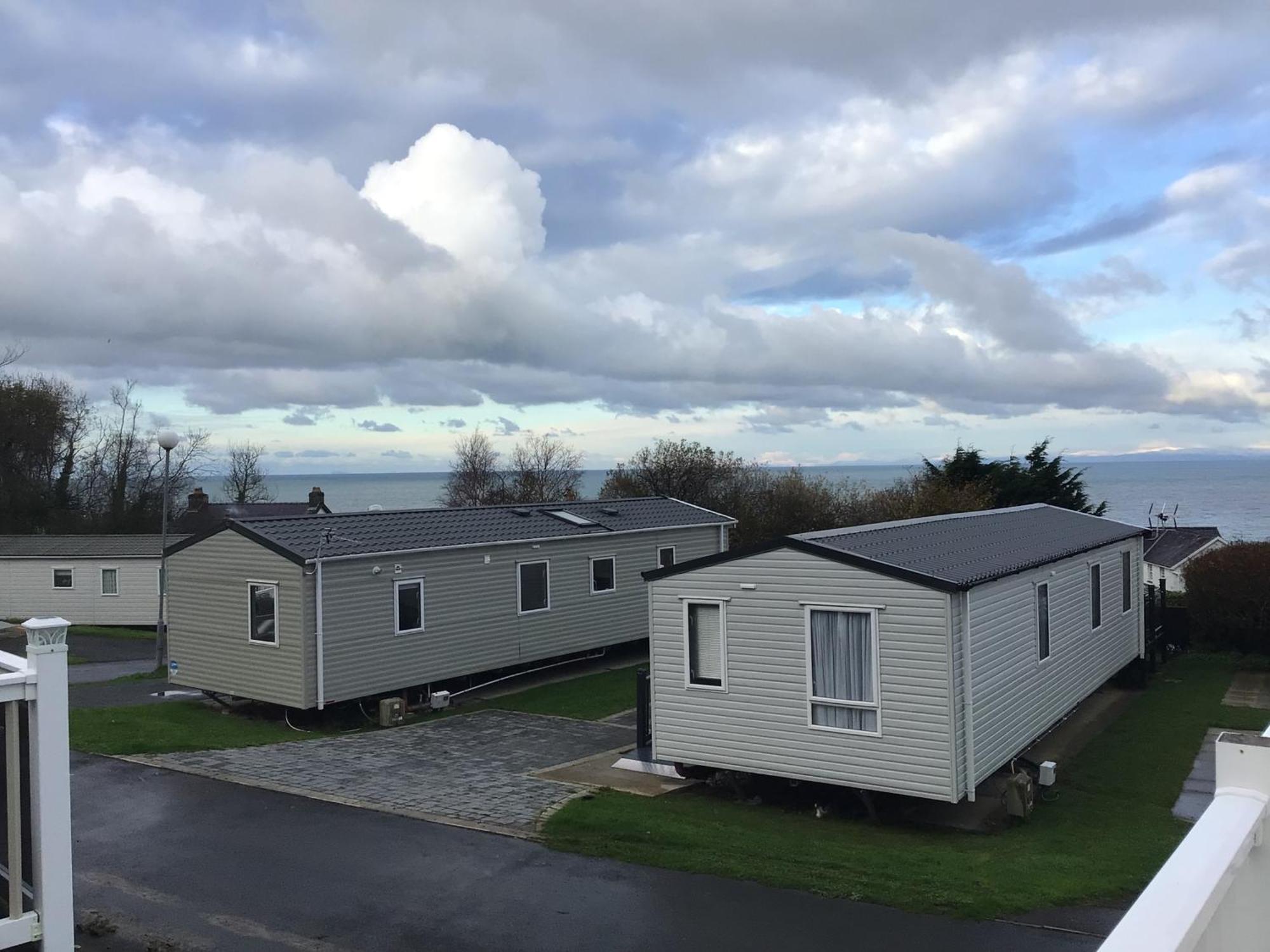 Newquay Haven Caravan 42x14 With Ocean Views *